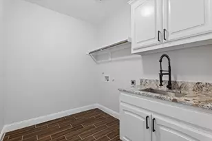 3511 J E Woody Rd, Springtown, TX 76082 - Photo 16