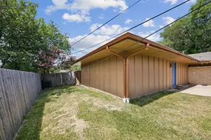 7641 Dentcrest Dr, Dallas, TX 75254 - Photo 36