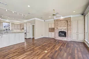 143 Lakeview Dr, Aledo, TX 76008 - Photo 10