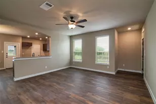 600 Harvest Moon Dr, Venus, TX 76084 - Photo 2