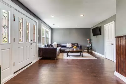 303 N Cottonwood Drive, Richardson, TX 75080 - Photo 6