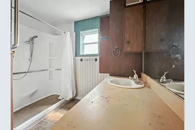 601 E Henry Street, Hamilton, TX 76531 - Photo 34