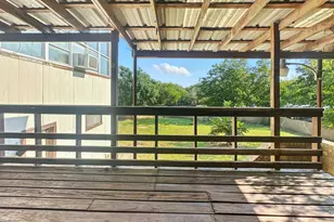 601 E Henry St, Hamilton, TX 76531 - Photo 14