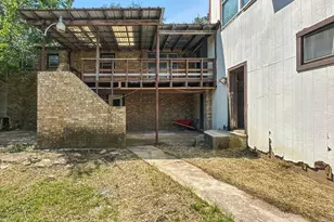 601 E Henry St, Hamilton, TX 76531 - Photo 8