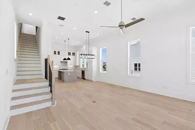 1362 E Crosby Road, Carrollton, TX 75006 - Photo 12