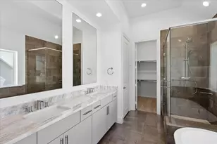 1362 E Crosby Rd, Carrollton, TX 75006 - Photo 16