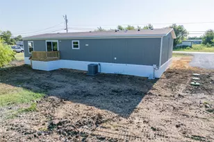 7005 Walden Dr, Joshua, TX 76058 - Photo 4