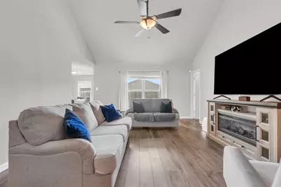 1911 Pilot Point Way, Princeton, TX 75407 - Photo 8