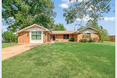 1513 County Road 1100, Bogata, TX 75417 - Photo 1