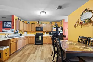 1034 Hollow Oak Rd, Lancaster, TX 75134 - Photo 8