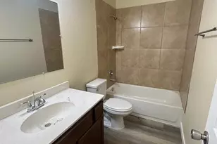 340 Woodgrove Dr, Little Elm, TX 75068 - Photo 10