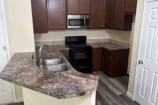 340 Woodgrove Dr, Little Elm, TX 75068 - Photo 4