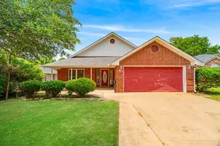 2705 Briarwood Dr, Paris, TX 75460 - Photo 1