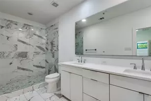 2703 Kimsey Dr, Dallas, TX 75235 - Photo 20