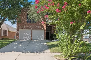 4509 Gila Bend Ln, Fort Worth, TX 76137 - Photo 2