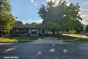 4605 Haas Dr, Dallas, TX 75216 - Photo 2