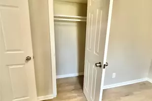 806 E Beth St, Whitney, TX 76692 - Photo 10