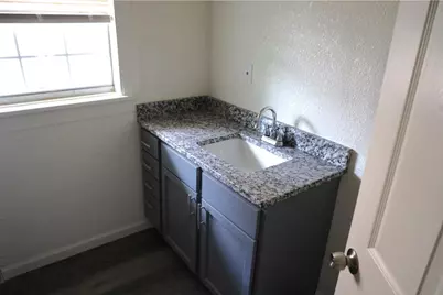 818 E Palestine Street, Mexia, TX 76667 - Photo 20