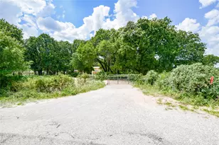 1255 Co Rd 330, Rainbow, TX 76077 - Photo 8