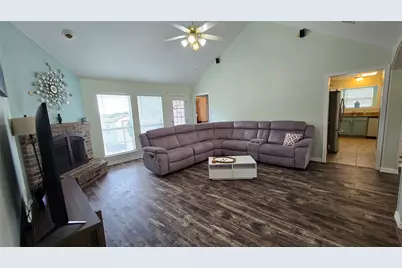 3206 Creekside Drive, Sachse, TX 75048 - Photo 6