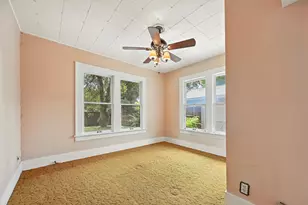 1042 N Clinton Ave, Dallas, TX 75208 - Photo 24