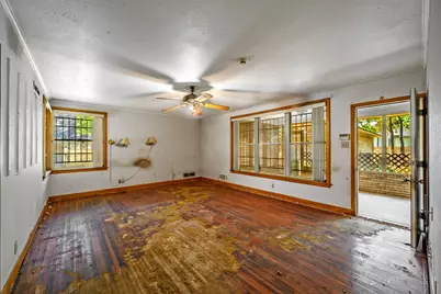 1114 W Walker Street, Denison, TX 75020 - Photo 14