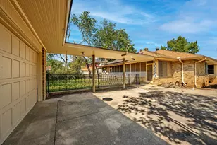 1114 W Walker St, Denison, TX 75020 - Photo 20