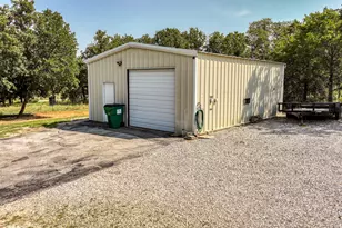 142 Bishop Dr, Weatherford, TX 76088 - Photo 36