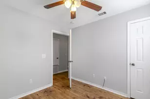 508 E Travis St, Leonard, TX 75452 - Photo 22