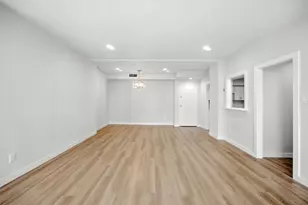 5200 Keller Springs Rd, Dallas, TX 75248 - Photo 10