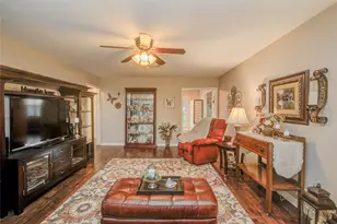 230 2nd St, Brazoria, TX 77422 - Photo 10