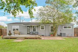 230 2nd St, Brazoria, TX 77422 - Photo 4