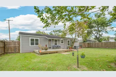 230 2nd Street, Brazoria, TX 77422 - Photo 6
