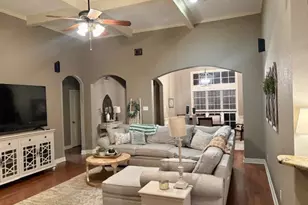 1133 Camden Ct Cir, Woodway, TX 76712 - Photo 2