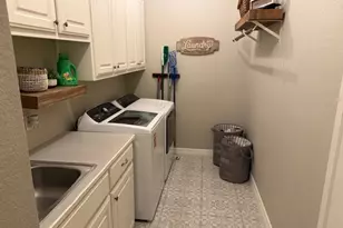 1133 Camden Ct Cir, Woodway, TX 76712 - Photo 32