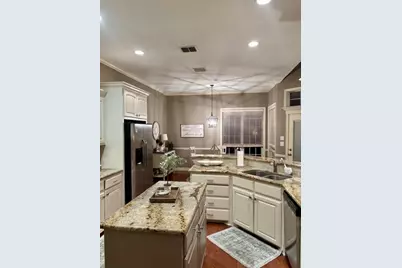 1133 Camden Court Circle, Woodway, TX 76712 - Photo 8