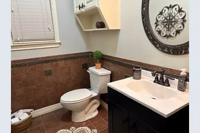 1133 Camden Court Circle, Woodway, TX 76712 - Photo 24