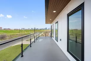 1424 Canada Dr, Dallas, TX 75212 - Photo 26