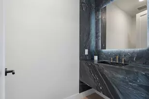 1424 Canada Dr, Dallas, TX 75212 - Photo 14