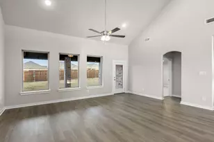 737 Grand Dl Dr, Lavon, TX 75166 - Photo 10