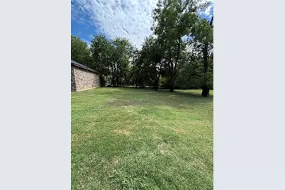343 N Morris Street, Gainesville, TX 76240 - Photo 18