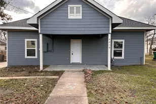 2813 Sayle St, Greenville, TX 75401 - Photo 10