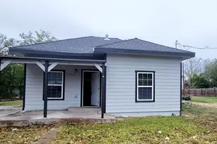 2813 Sayle St, Greenville, TX 75401 - Photo 10