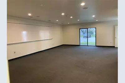111 N Nursery Road, Irving, TX 75061 - Photo 8