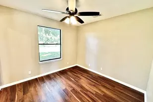 505 N 16th St, Port O Connor, TX 77982 - Photo 14