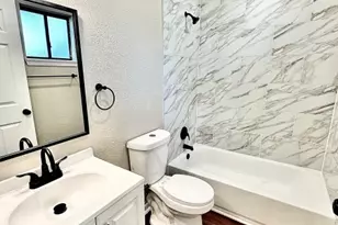 505 N 16th St, Port O Connor, TX 77982 - Photo 16