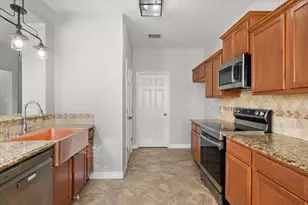 12013 Rowsley Ln, Burleson, TX 76028 - Photo 18