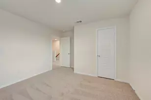 111 Hudson Ln, Justin, TX 76247 - Photo 30