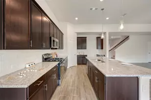 111 Hudson Ln, Justin, TX 76247 - Photo 14