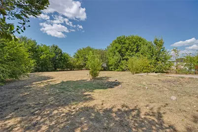 609 Gatewood Road, Garland, TX 75043 - Photo 4